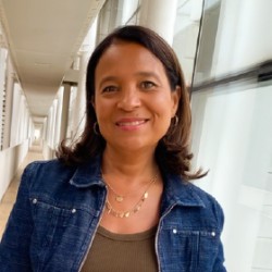 Christine Cevaer Chargée des Relatoins Presse et actions de féminisation